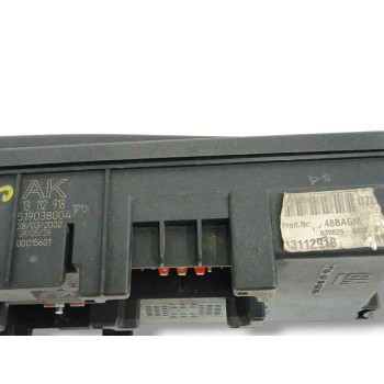 Recambio de caja reles / fusibles para opel vectra c berlina elegance referencia OEM IAM 13112918 519038004 
