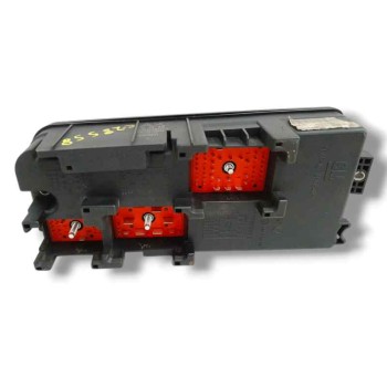 Recambio de caja reles / fusibles para opel vectra c berlina elegance referencia OEM IAM 13112918 519038004 