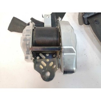 Recambio de cinturon seguridad delantero derecho para hyundai i30 1.6 crdi cat referencia OEM IAM 888202L700  