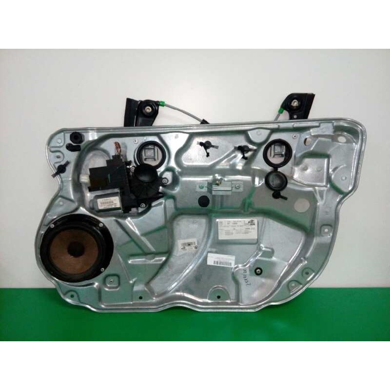 Recambio de elevalunas delantero derecho para volkswagen polo (9n3) advance referencia OEM IAM FUNDA 6Y2959801 