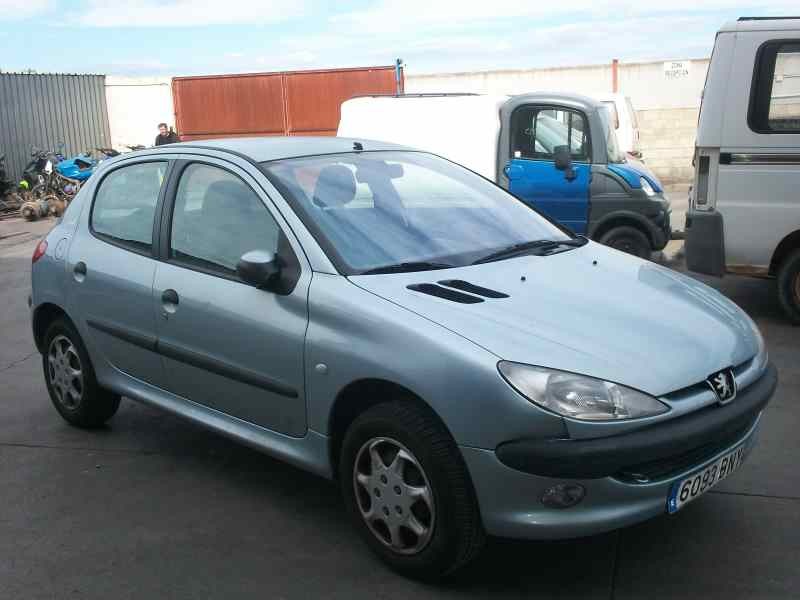 PEUGEOT 206 BERLINA