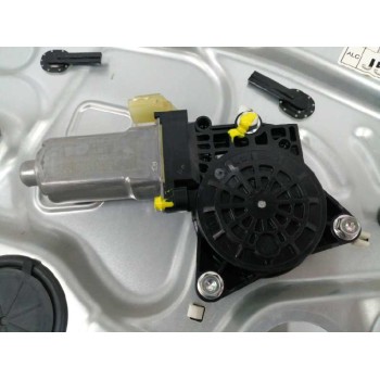 Recambio de elevalunas trasero izquierdo para hyundai i30 1.6 crdi cat referencia OEM IAM 834702L010  