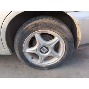 seat cordoba berlina (6k2) del año 2002