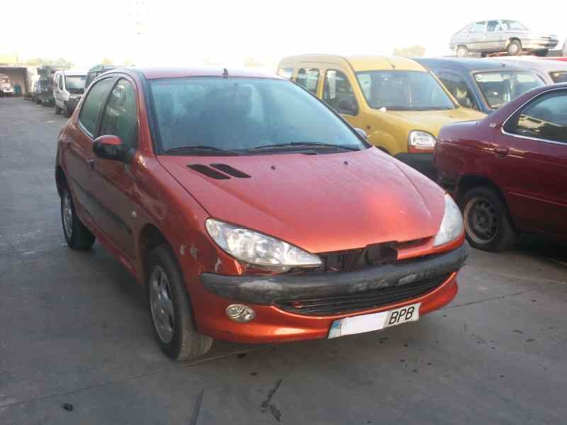 PEUGEOT 206 BERLINA