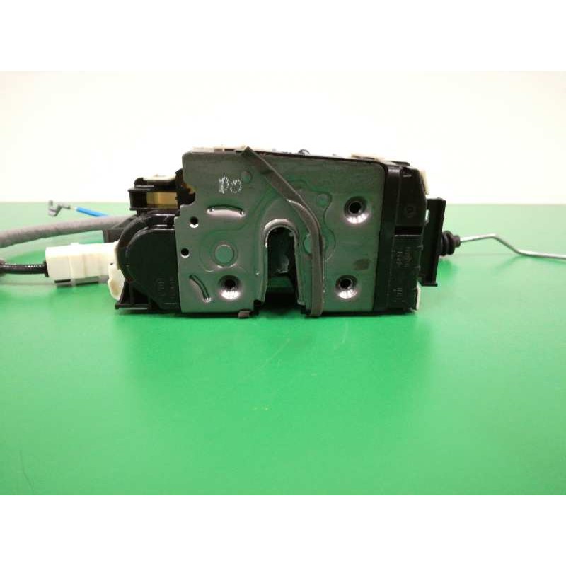 Recambio de cerradura puerta delantera izquierda para mercedes-benz clase a (w176) a 200 d motorsport edition (176.008) referenc