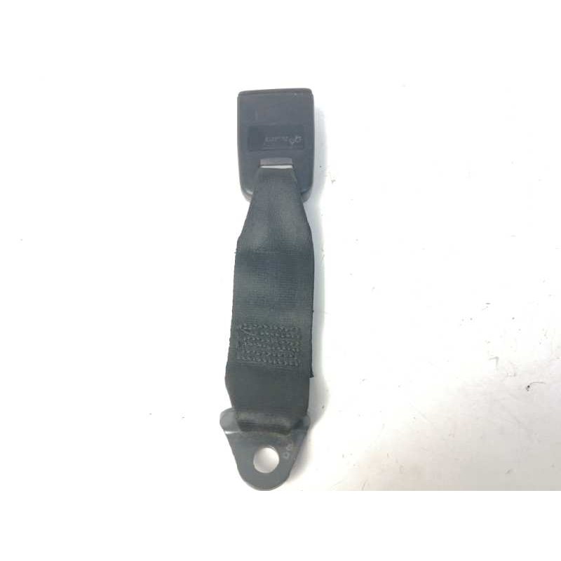 Recambio de enganche cinturon central para citroën saxo 1.6 vts referencia OEM IAM EA25792 TRASERO 