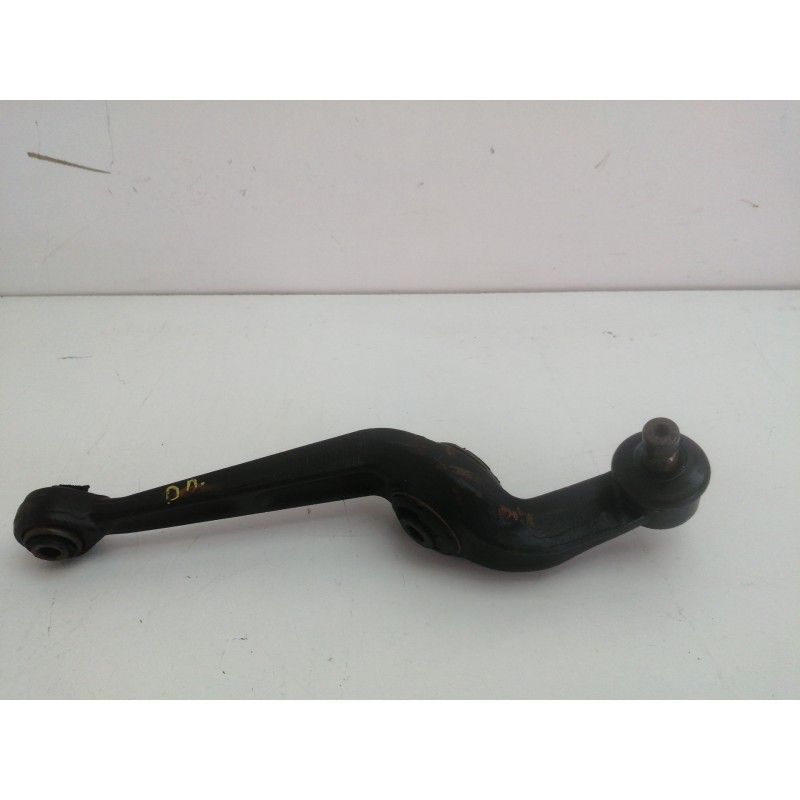 Recambio de brazo suspension inferior delantero derecho para peugeot 205 berlina 1.1 referencia OEM IAM   