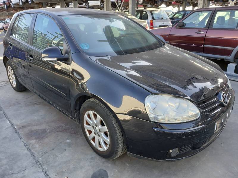 VOLKSWAGEN GOLF V BERLINA (1K1)