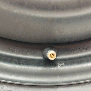 Recambio de neumatico repuesto para ford focus berlina (cap) 1.8 tdci turbodiesel cat referencia OEM IAM 1S71MH 4,0BX16X25 5H 5X