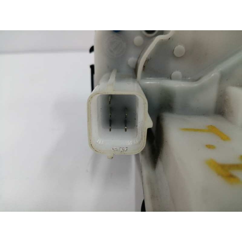 CERRADURA PUERTA TRASERA IZQUIERDA