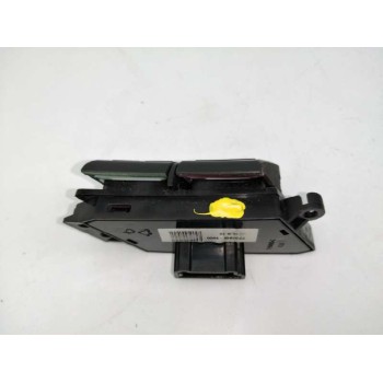 Recambio de mando volante para hyundai h350 kasten 2.5 crdi cat referencia OEM IAM 77329B1000  