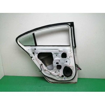 Recambio de puerta trasera izquierda para opel insignia berlina 2.0 16v cdti referencia OEM IAM 124324  