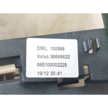 Recambio de luz interior para volvo s60 berlina 2.4 diesel cat referencia OEM IAM 30669622  