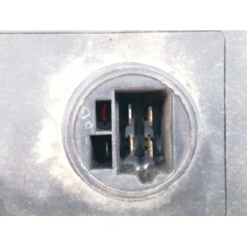 Recambio de piloto trasero izquierdo para iveco daily caja abierta 35 f 8 caja abierta referencia OEM IAM   