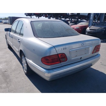 mercedes-benz clase e (w210) berlina diesel del año 1998