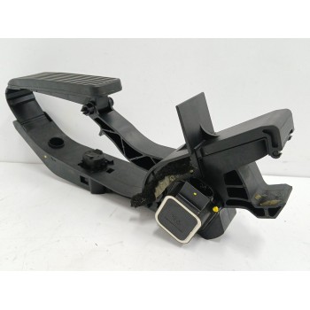 Recambio de potenciometro pedal para mercedes-benz clase c (w203) c 200 cdi (203.004) referencia OEM IAM A2033000104  