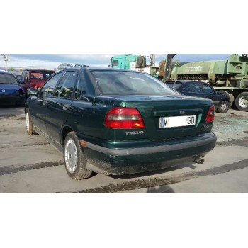 volvo s40 berlina del año 1998