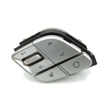 Recambio de mando volante para hyundai h350 kasten 2.5 crdi cat referencia OEM IAM 77329C1000  