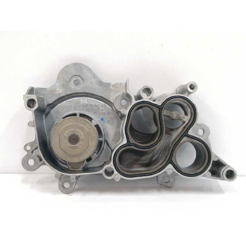 Recambio de bomba agua para skoda octavia lim. (5e3) 1.0 tsi referencia OEM IAM 04E121042AC  