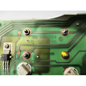 Recambio de cuadro instrumentos para opel frontera a sport referencia OEM IAM 88481604 81117707 