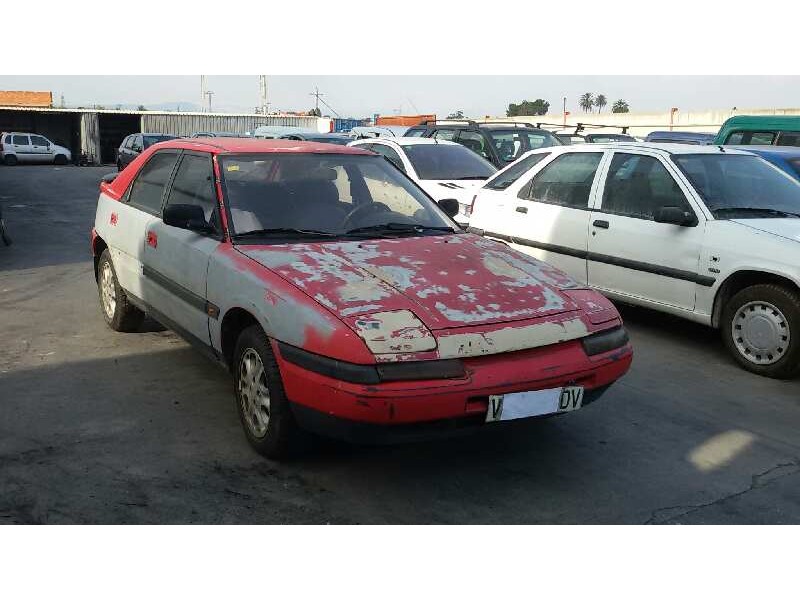 MAZDA 323 BERLINA (BG)