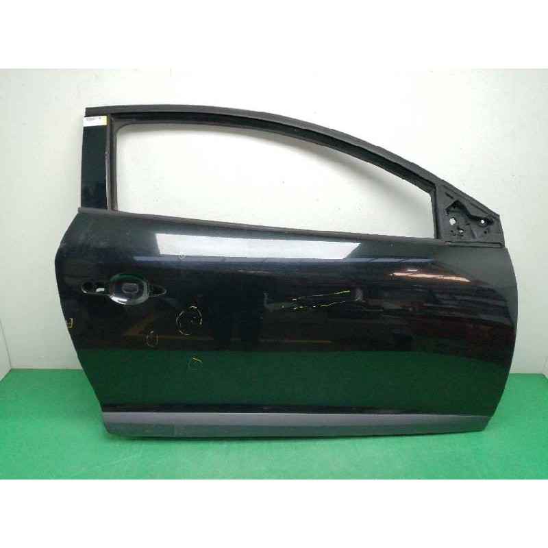 Recambio de puerta delantera derecha para renault megane iii coupe dynamique referencia OEM IAM 801002508R OBSERVAR FOTOS 