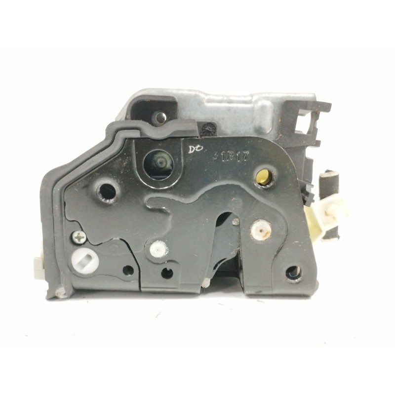 Recambio de cerradura puerta delantera derecha para audi a4 avant (8w5) 2.0 16v tdi referencia OEM IAM 8X1837016C  
