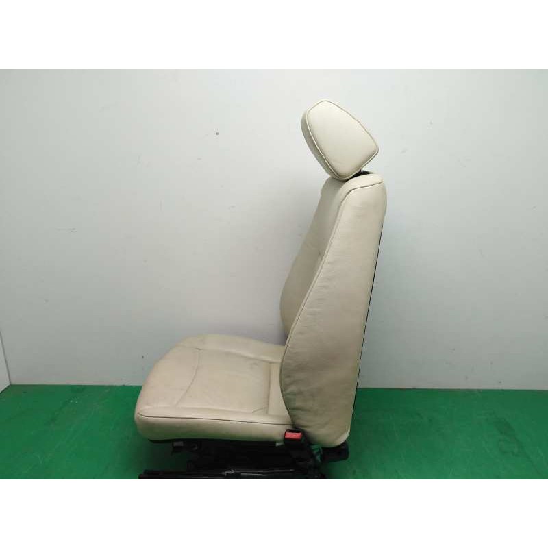 ASIENTO DELANTERO DERECHO