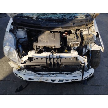 toyota yaris del año 2010