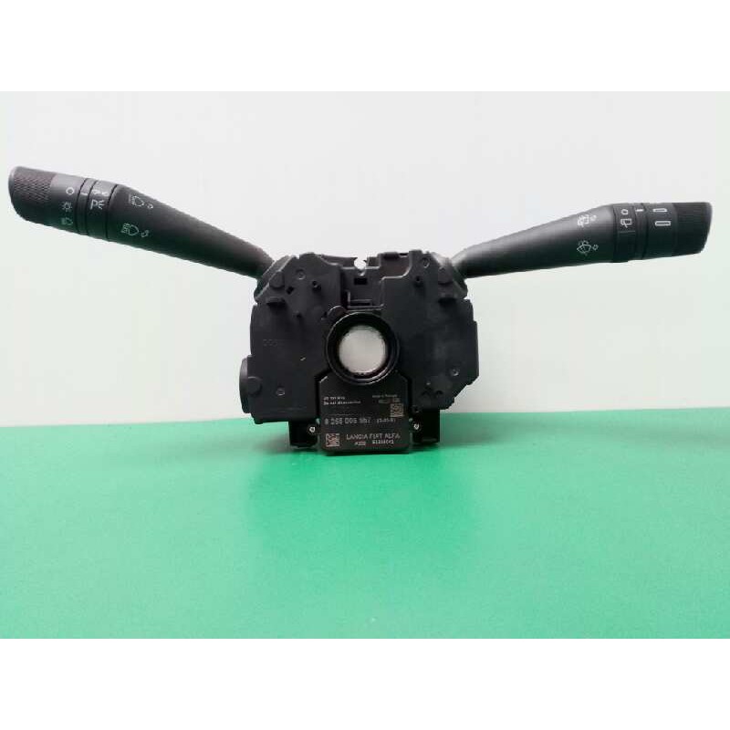 Recambio de mando multifuncion para fiat qubo (300) trekking referencia OEM IAM 07356696440 51826041 