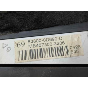 Recambio de cuadro instrumentos para toyota yaris (ksp9/scp9/nlp9) 1.4 turbodiesel cat referencia OEM IAM 838000D690D MB45730032