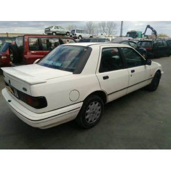 ford sierra berlina del año 1992