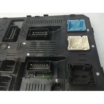 Recambio de caja reles / fusibles para citroën c5 break 2.0 hdi fap referencia OEM IAM 9663510280  