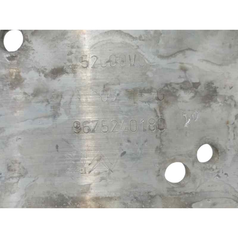 ABSORBEDOR DELANTERO LADO IZQUIERDO