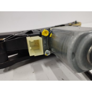 Recambio de elevalunas delantero derecho para audi a4 avant (8w5) 2.0 16v tdi referencia OEM IAM 8W0837462 8W0959802 