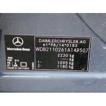 mercedes-benz clase e (w211) berlina del año 2002
