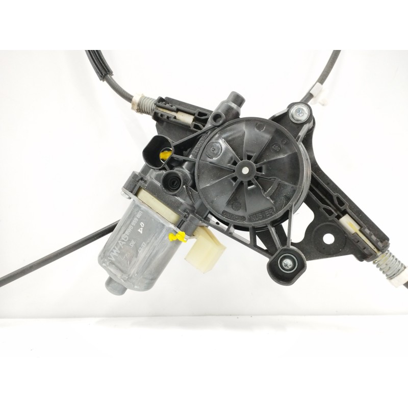 ELEVALUNAS DELANTERO IZQUIERDO 8W0959801