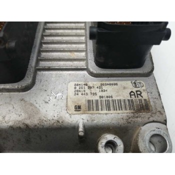 Recambio de centralita motor uce para opel corsa c 1.0 12v cat (z 10 xe / lw3) referencia OEM IAM 24443795 0261207421 