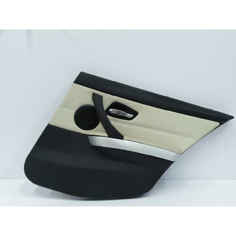 GUARNECIDO PUERTA TRASERA IZQUIERDA