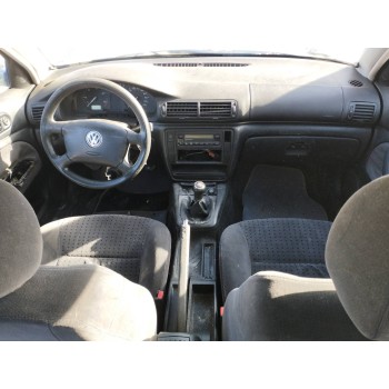 volkswagen passat berlina (3b2) del año 1997