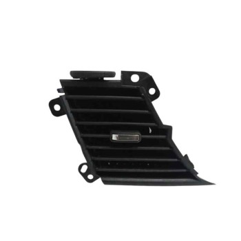 REJILLA AIREADORA CENTRAL IZQUIERDA 