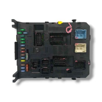 Recambio de caja reles / fusibles para peugeot 307 (s1) 1.6 16v hdi referencia OEM IAM 9660105780  