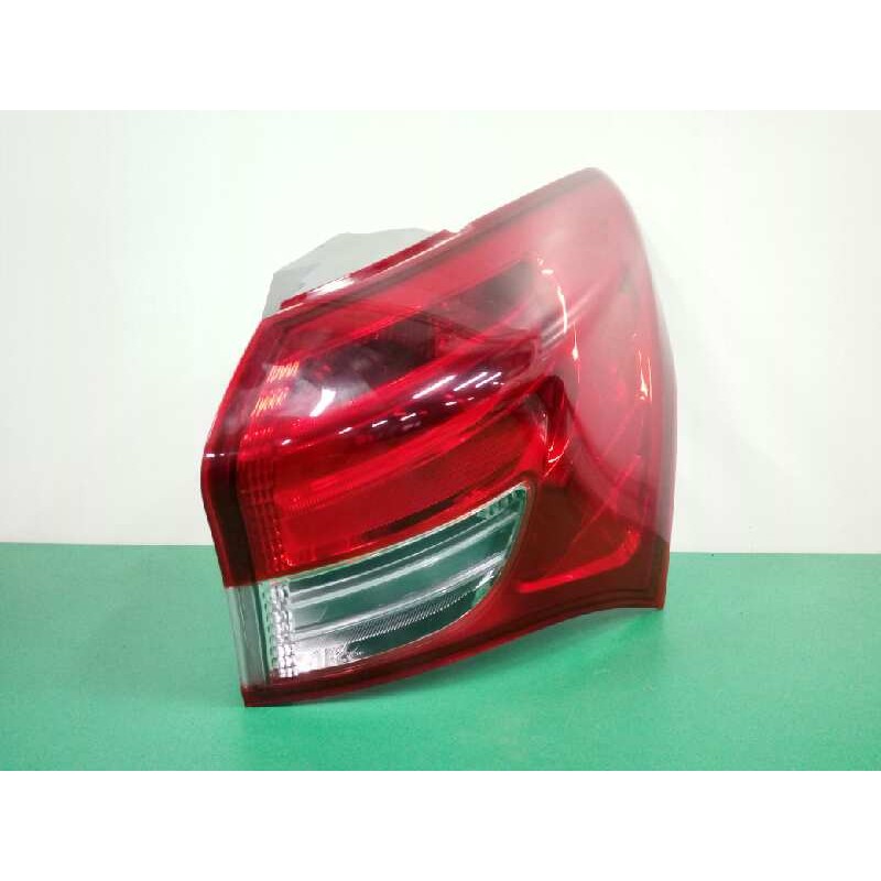 Recambio de piloto trasero derecho para hyundai ix20 gls comfort referencia OEM IAM 924021K0  