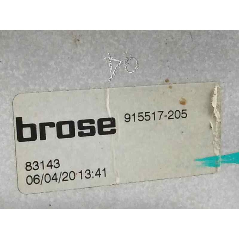 ELEVALUNAS DELANTERO IZQUIERDO SIN MOTOR