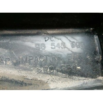 Recambio de refuerzo paragolpes trasero para peugeot 205 berlina 1.1 referencia OEM IAM 96545600 LACETI 