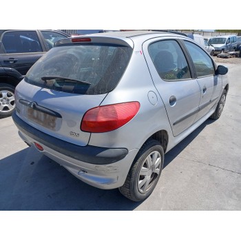 peugeot 206 berlina del año 1999