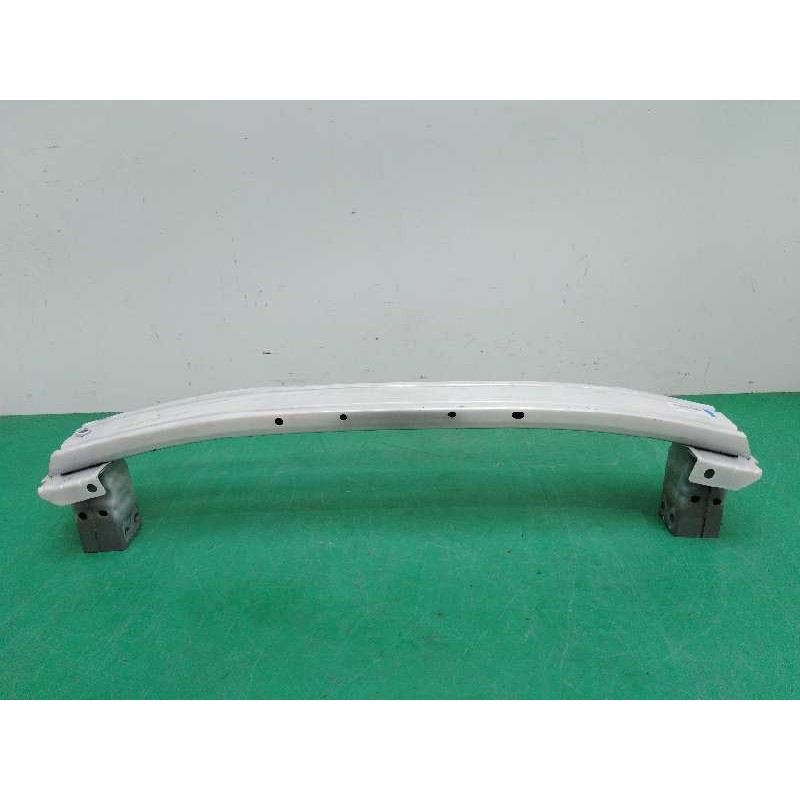 Recambio de refuerzo paragolpes delantero para chevrolet aveo berlina hatchback 1.4 cat referencia OEM IAM   