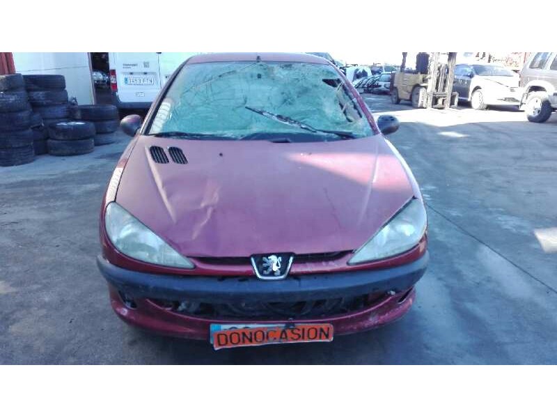 PEUGEOT 206 BERLINA