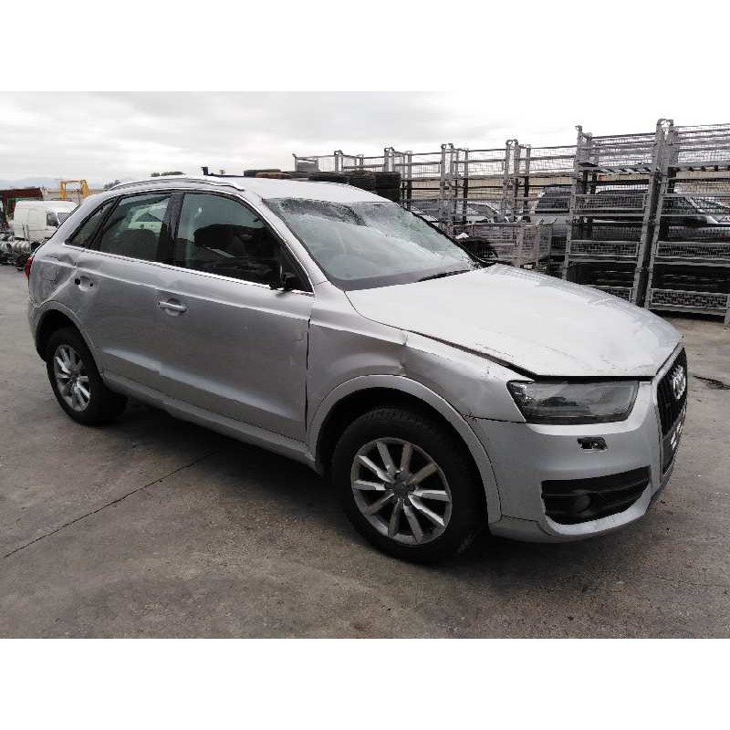 AUDI Q3 (8U)