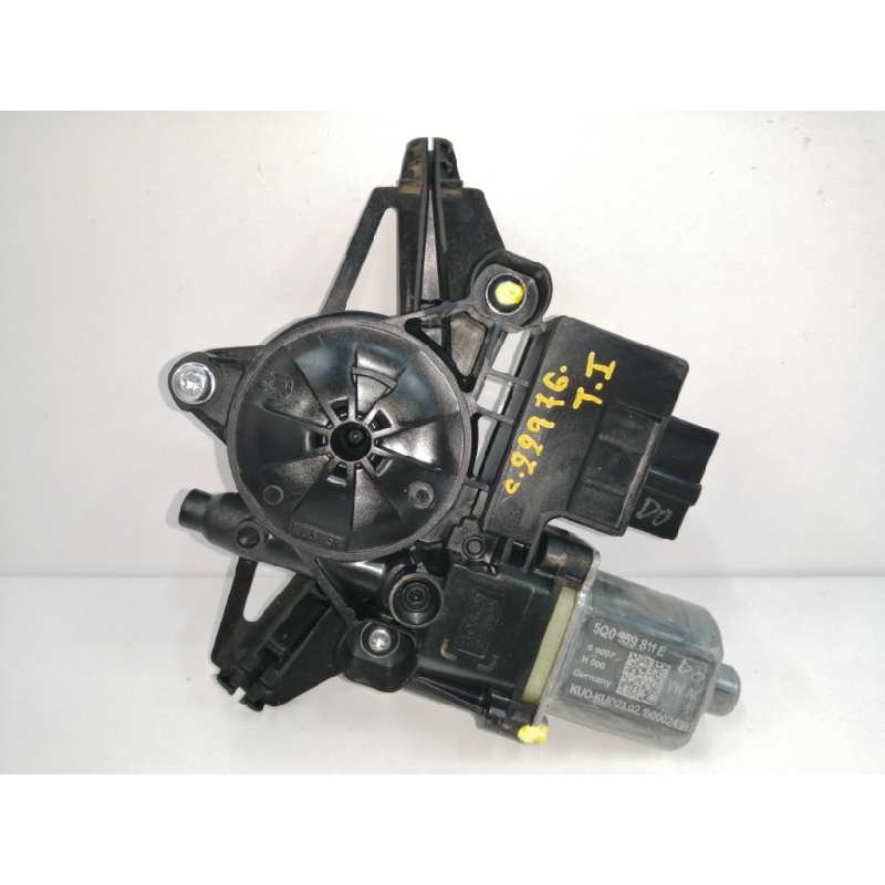 Recambio de motor elevalunas trasero izquierdo para skoda octavia lim. (5e3) 1.0 tsi referencia OEM IAM 5Q0959811E 0130822725 